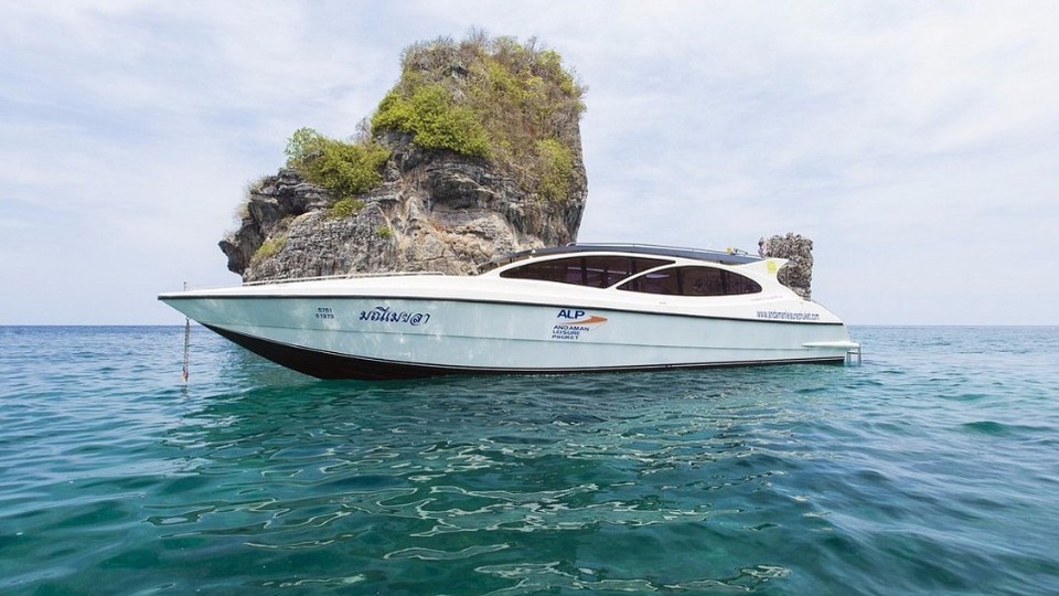 Luxury speedboat on turquoise water